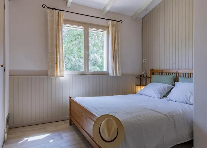 Clairchant By Interhome * Saint-Siffret